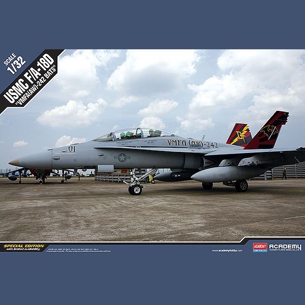 ACADEMY 1/32 USMC F/A-18D 'Special Edition' 