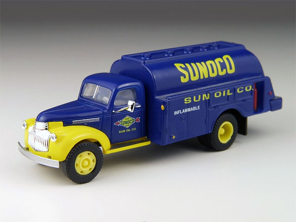 Classic Metal Works Sunoco 1941-1946 Chevrolet Tank Truck Mini Metals HO Scale