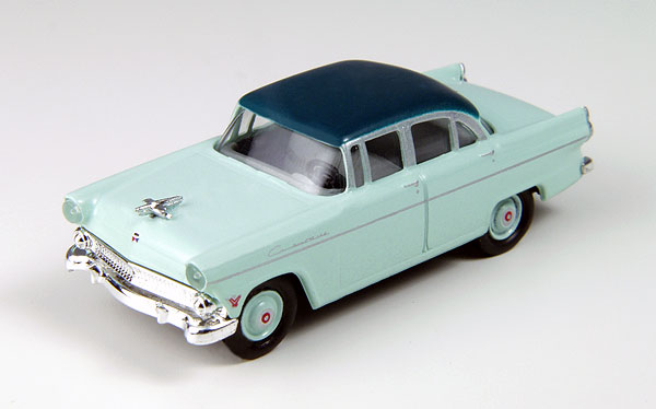 Classic Metal Works 1955 Ford Customline 4-Door Sedan in Neptune Green with Pinetree Green Top HO Scale