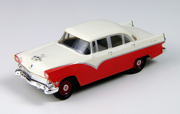 Classic Metal Works 1955 Ford Fairlane 4-Door Sedan in Torch Red 2-Tone