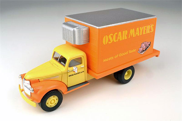 Classic Metal Works Oscar Mayer's - 1941-1946 Chevrolet Delivery Truck ( HO Scale )