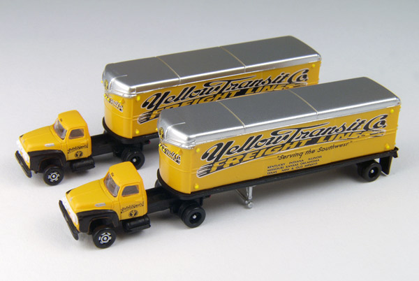 Classic Metal Works Yellow Freight 1954 Ford Tractor 2 Piece Set ( N Scale )