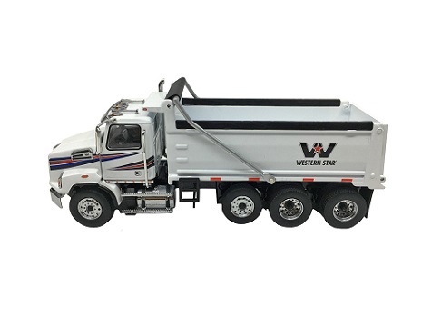 DIECAST MASTERS Western Star 4700 SB Three Axle Dump Truck - White/White