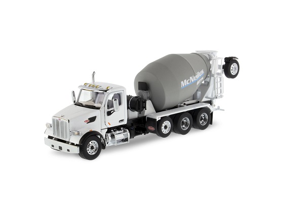 DIECAST MASTERS Peterbilt 567 Tri-Axle w/Bridgmaster Mixer Body