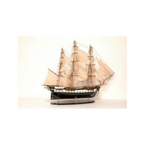 PREMIERSHIPMODELSMAINPIC2ussconstitutionmodelshipgoldrange.jpg