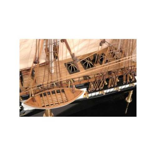 PREMIERSHIPMODELSMAINPIC5ussconstitutionmodelshipgoldrange.jpg