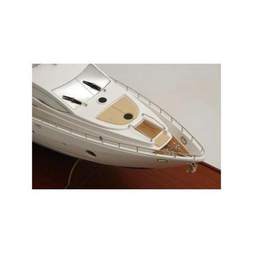 PREMIERSHIPMODLEPIC6aiconfly85yachtpremierrange.jpg