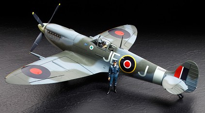 TAMIYA   SUPERMARINE SPITFIRE MK IXC FIGHTER