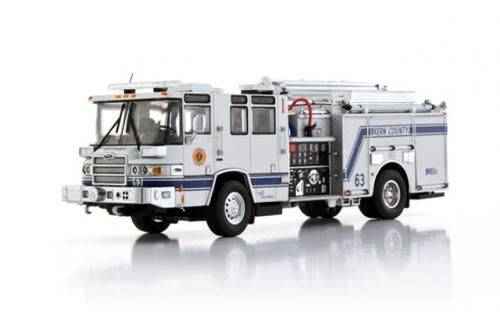 TWH COLECTIBLES Kern County #63 - Pierce Quantum Fire Pumper